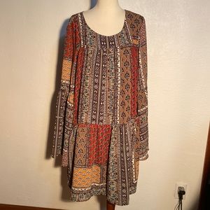 Beautiful dress w/pockets